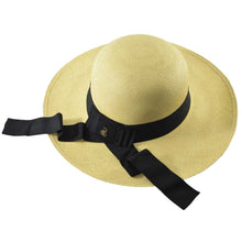 Women's natural wide brimmed hat
